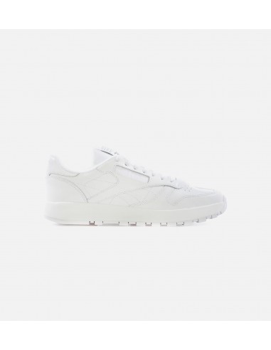 Maison Margiela Classic Leather Tabi Mens Lifestyle Shoe - White en stock